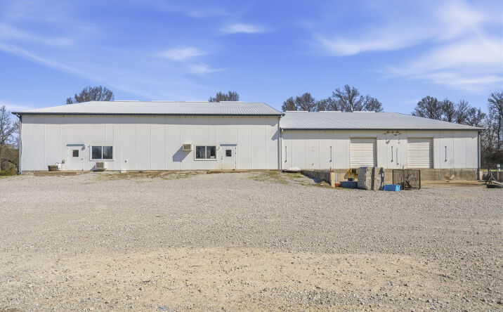 Pictures of Industrial property located at 306 SE Hwy Aa, Clinton, MO 64735 for sales - image #1