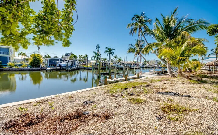 Pictures of Land property located at 3544 Emerald Ave, Saint James City, FL 33956 for sales - image #1