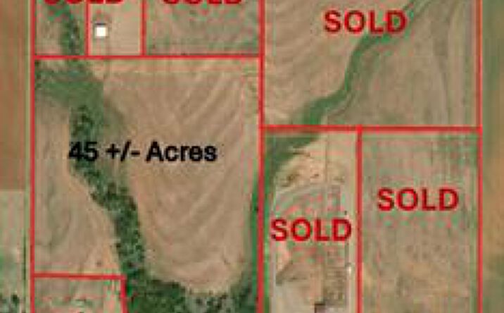 Pictures of Land property located at N I-40 Frontage RD, Clinton, OK 73601 for sales - image #1
