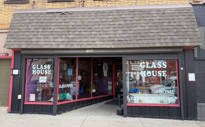 Pictures of Mixed Use, Retail property located at 1004 Kenmore Blvd, Akron, OH 44314 for sales - image #1