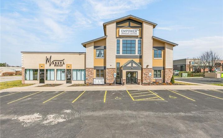 Pictures of Office, Retail property located at 350 Greenwich Drive SW, Lee's Summit, MO 64082 for sales - image #1