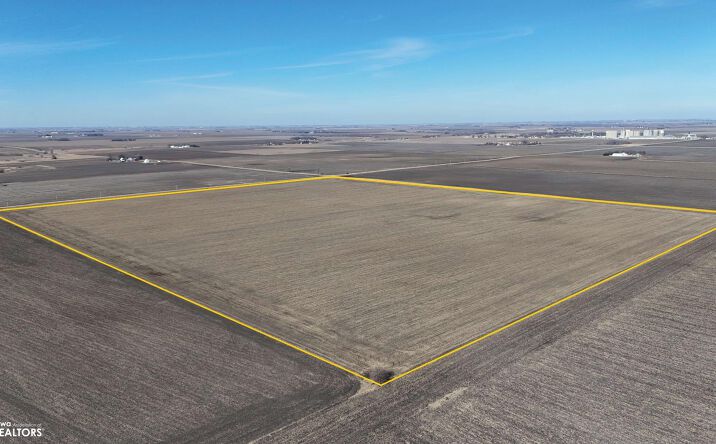 Pictures of Land property located at Adams / Zebulon Avenue, Farnhamville, IA 50538 for sales - image #1