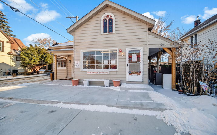 Pictures of Retail property located at 110-112 Galena Street, West Chicago, IL 60185 for sales - image #1