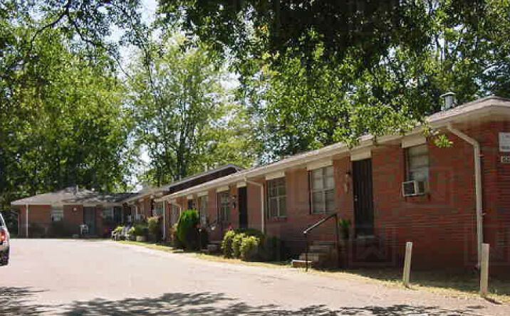 Pictures of Multifamily property located at 1629 Tuscaloosa Ave SW, Birmingham, AL 35211 for comps - image #1
