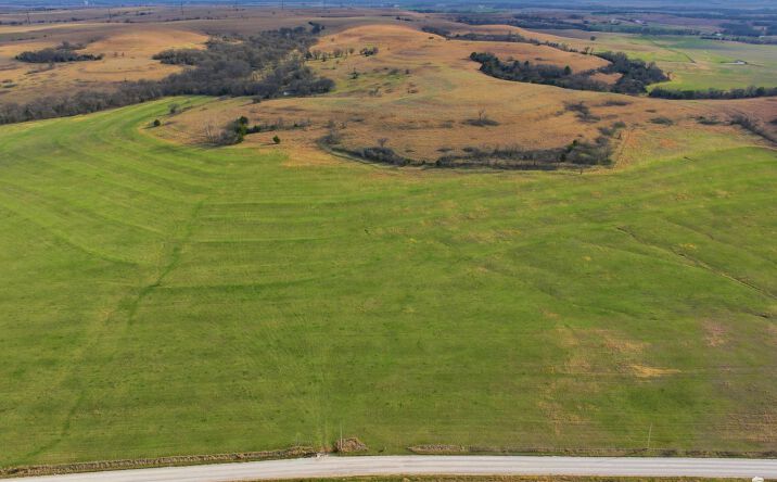 Pictures of Land property located at Indian Village Road #EAST 40, Belvue, KS 66407 for sales - image #1