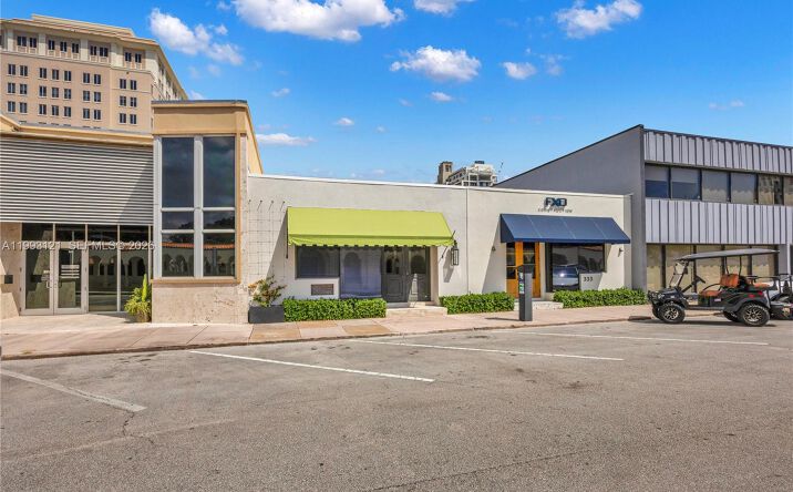 Pictures of Office property located at 337 Palermo Ave, Coral Gables, FL 33134 for sales - image #1