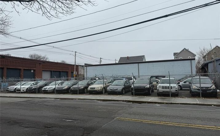 Pictures of Retail, Industrial property located at 550 prairie Avenue, Providence, RI 02905 for sales - image #1
