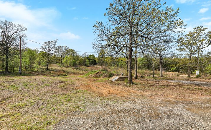 Pictures of Land property located at 849 Dozer Road, Eufaula, OK 74432 for sales - image #1