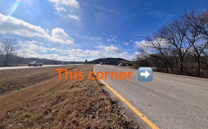 Pictures of Land property located at 3684 US Hwy 77, Davis, OK 73030 for sales - image #1
