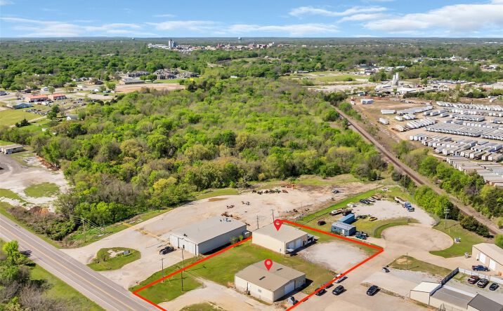 Pictures of Industrial, Office property located at 1717 Veterans, Ardmore, OK 73401 for sales - image #1