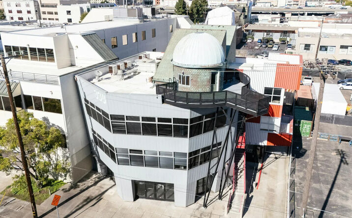 Pictures of Office property located at 330 2nd St, Oakland, CA 94607 for sales - image #1