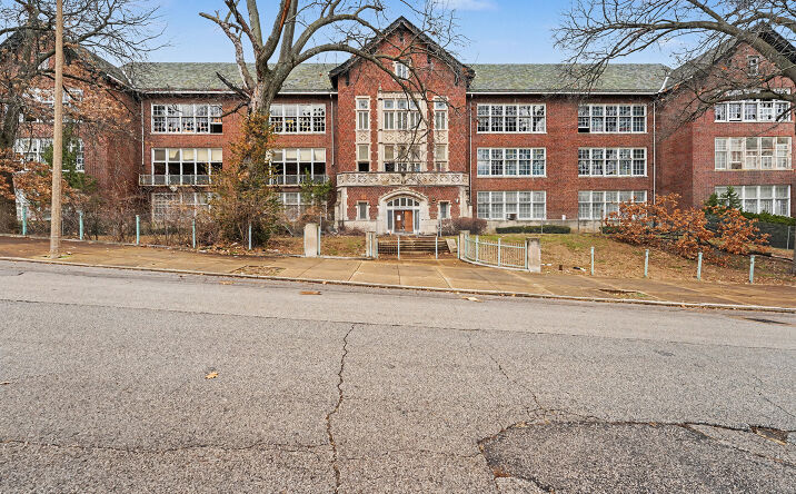 Pictures of Special Purpose property located at 2931 Arlington Ave, St. Louis, MO 63120 for sales - image #1