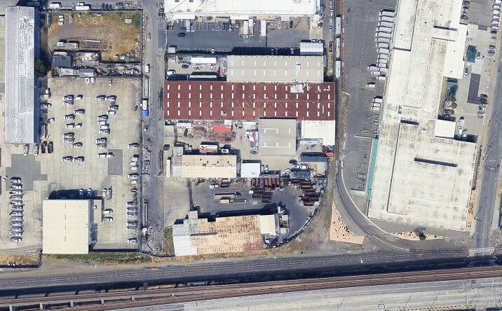 Pictures of Industrial property located at 850-860 77th Avenue, Oakland, CA 94621 for sales - image #1