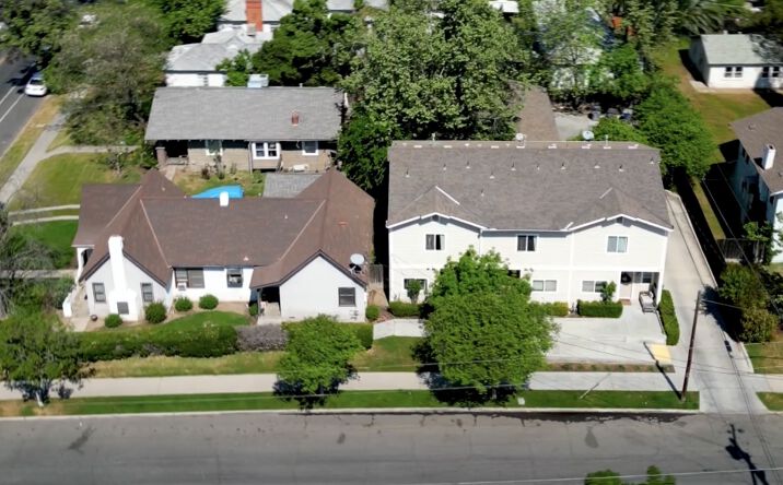 Pictures of Multifamily property located at 1008 N Broadway St, Fresno, CA 93728 for sales - image #1