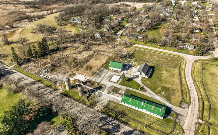 Pictures of Land property located at 42W690 Route 64, St. Charles, IL 60175 for sales - image #1