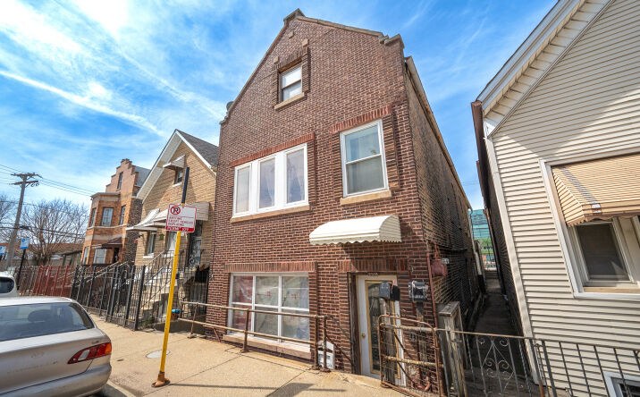 Pictures of Multifamily property located at 2518 S Claremont Avenue, Chicago, IL 60608 for sales - image #1