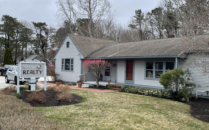 Pictures of Mixed Use property located at 356 Old Kings Highway, Sandwich, MA 02563 for sales - image #1