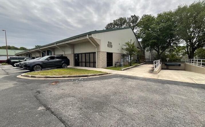 Pictures of Industrial property located at 3653 REGENT Boulevard 605 AND 606, Jacksonville, FL 32224 for sales - image #1