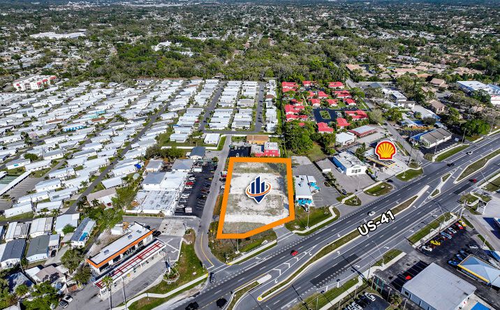 Pictures of Land property located at 6903 S Tamiami Trl, Sarasota, FL 34231 for sales - image #1