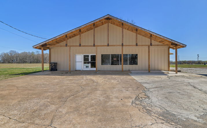 Pictures of Retail property located at 3790 AL 207, Rogersville, AL 35652 for sales - image #1