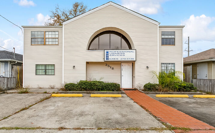 Pictures of Office property located at 3518 Fenelon St, Chalmette, LA 70043 for sales - image #1