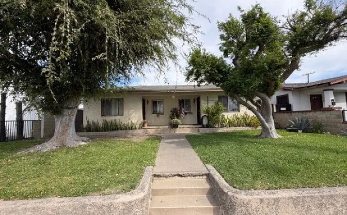 Pictures of Multifamily property located at 932 N Harbor, Anaheim, CA 92805 for sales - image #1