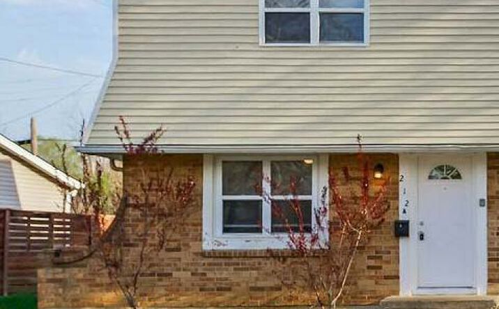 Pictures of Multifamily property located at 212 N Oak Dr, Belton, MO 64012 for sales - image #1