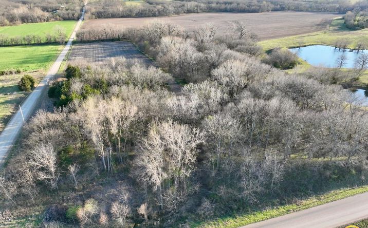 Pictures of Land property located at 214th Rd, Holton, KS 66436 for sales - image #1