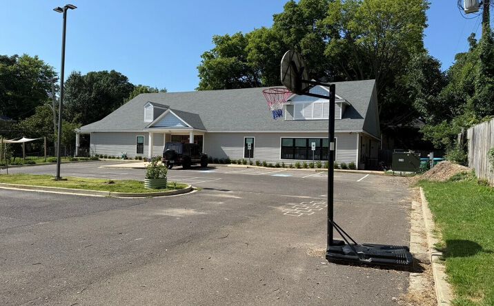 Pictures of Retail, Office, Special Purpose property located at 1430 Poplar Ave, Memphis, TN 38104 for sales - image #1