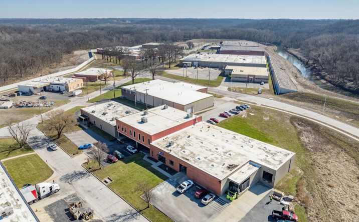 Pictures of Industrial property located at 7549 Spruce Ave, Kansas City, MO 64132 for sales - image #1