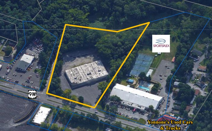 Pictures of Industrial, Retail property located at 2922 US-9W, New Windsor, NY 12553 for sales - image #1