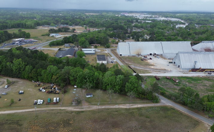 Pictures of Land property located at 14 Auction Ave, Darlington, SC 29532 for sales - image #1
