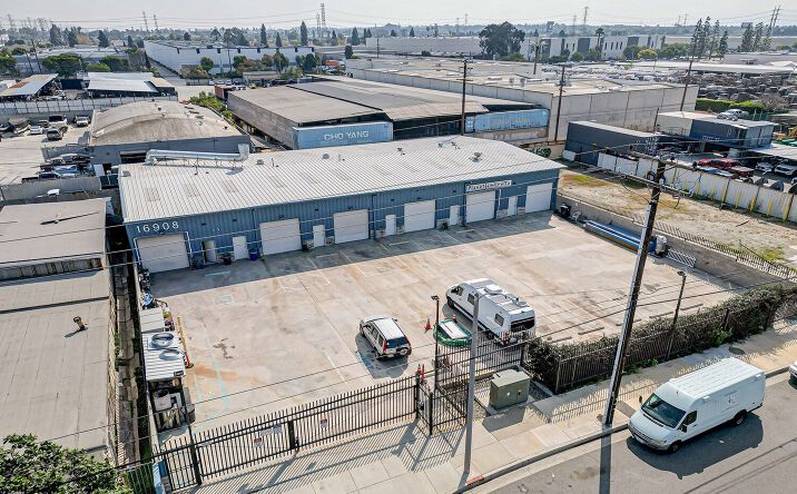 Pictures of Industrial property located at 16908 S Broadway, Gardena, CA 90248 for sales - image #1