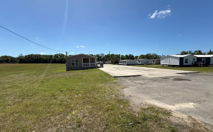 Pictures of Land property located at N Wade St, Trenton, FL 32693 for sales - image #1