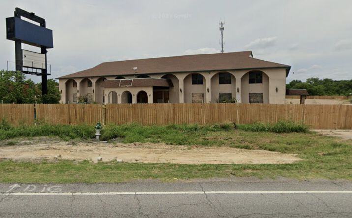 Pictures of Mixed Use, Multifamily, Retail property located at 1216 I-30, Greenville, TX 75402 for sales - image #1