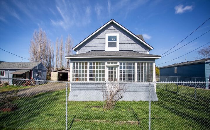 Pictures of Industrial property located at 1408 Hood St, Aberdeen, WA 98520 for sales - image #1