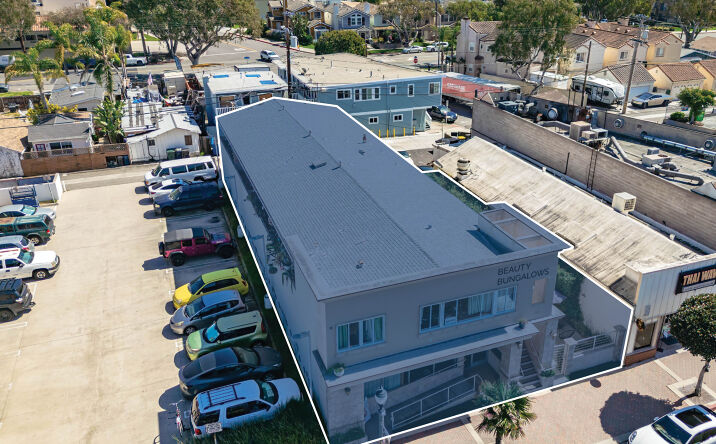 Pictures of Mixed Use, Multifamily, Retail property located at 526 Main St, Huntington Beach, CA 92648 for sales - image #1