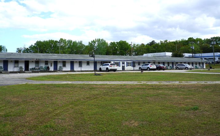 Pictures of Hospitality, Land property located at 466 N Brooks St, Manning, SC 29102 for sales - image #1