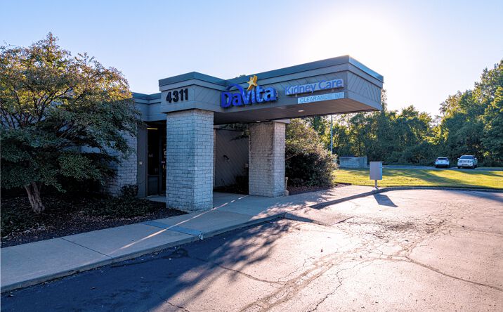 Pictures of Office property located at 4311 IN-261, Newburgh, IN 47630 for sales - image #1