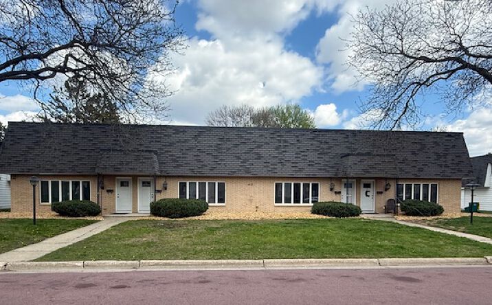 Pictures of Multifamily property located at 412 Holly Ln, Mankato, MN 56001 for sales - image #1