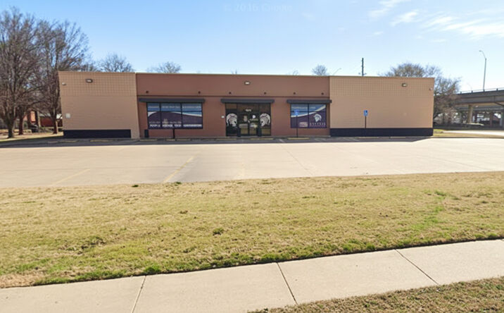 Pictures of Office, Retail property located at 1815 E Central Ave, Wichita, KS 67214 for sales - image #1