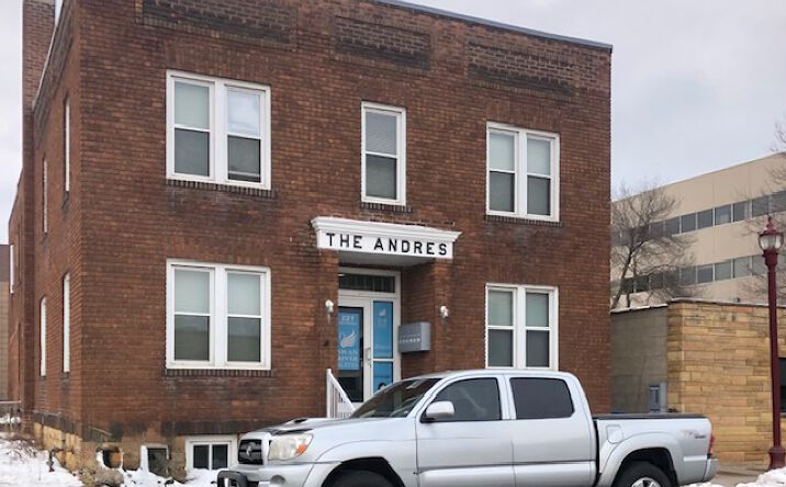 Pictures of Multifamily property located at 221 E Walnut St, Mankato, MN 56001 for sales - image #1