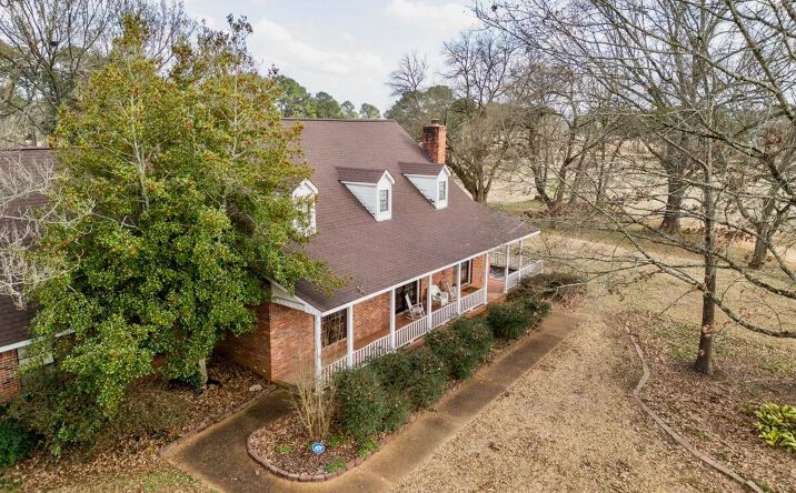 Pictures of Land property located at 617 S Wedgewood Road, 70922, MS 39759 for sales - image #1