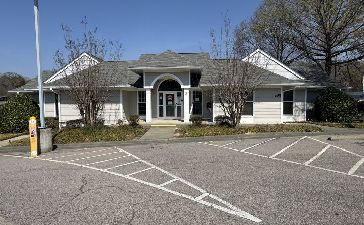 Pictures of Office property located at 5285 N Roxboro St, Durham, NC 27712 for sales - image #1