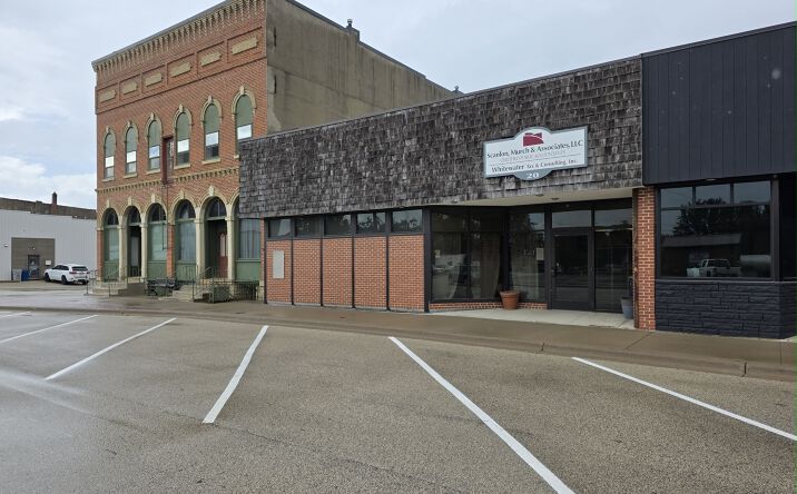 Pictures of Office property located at 20 E Main St, Dodge Center, MN 55927 for sales - image #1