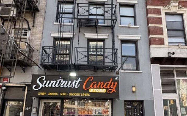 Pictures of Multifamily, Mixed Use property located at 301 E Houston Street, New York, NY 10009 for sales - image #1