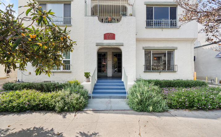 Pictures of Multifamily property located at 327 N Ogden Dr, Los Angeles, CA 90036, Los Angeles, CA 90036 for sales - image #1