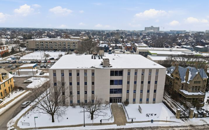 Pictures of Office property located at 899 E Broad St, Columbus, OH 43205 for sales - image #1