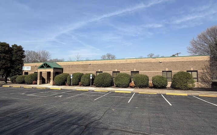 Pictures of Retail property located at 1904 S Main St, Salisbury, NC 28144 for sales - image #1