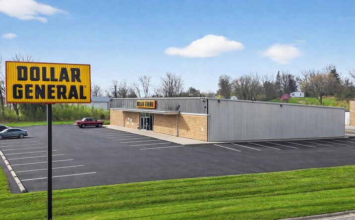 Pictures of Retail property located at 9620 N U.s Highway 31, Columbus, IN 47201 for sales - image #1